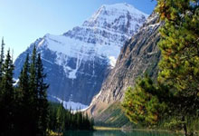 曼市队长沃克租借加盟体育米兰 发文称“永远感谢瓜迪奥拉”.